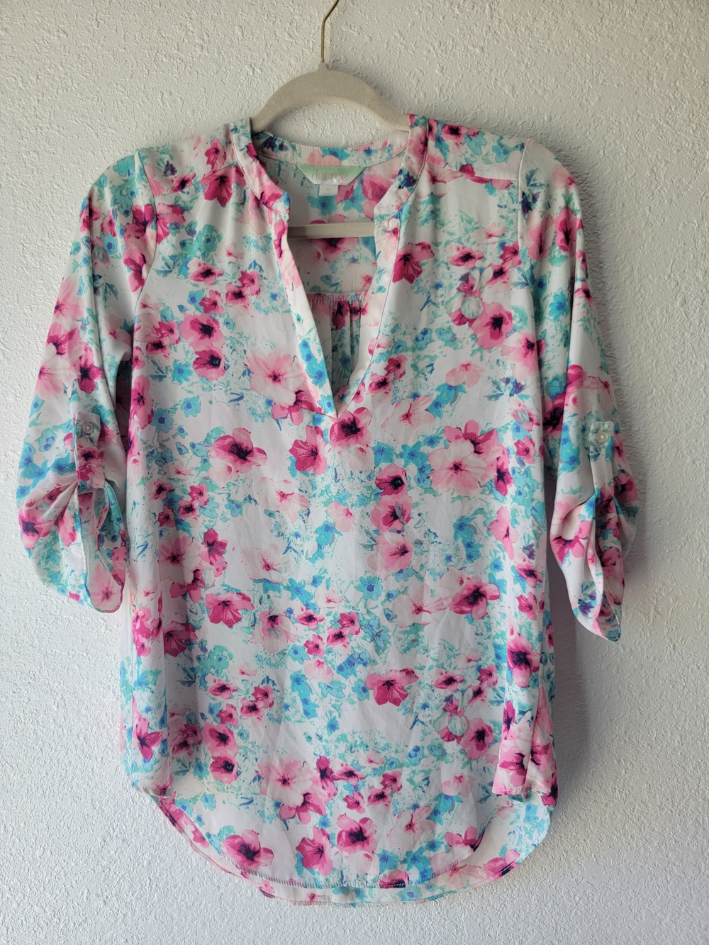 Decree Pink & Aqua Floral Split-Neck Blouse
